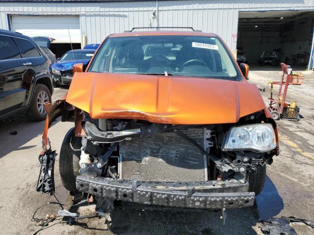 2D4RN3DG8BR677956 - 2011 DODGE GRAND CARA MAINSTREET ORANGE photo 5