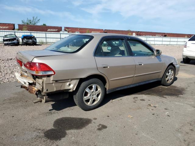 1HGCG56522A031046 - 2002 HONDA ACCORD LX GOLD photo 3