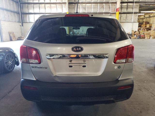 5XYKTCA12BG061937 - 2011 KIA SORENTO BASE SILVER photo 6