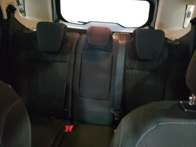 MAJ6P1UL3JC205639 - 2018 FORD ECOSPORT SE Plata foto 10