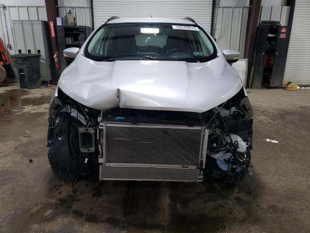 MAJ6P1UL3JC205639 - 2018 FORD ECOSPORT SE Plata foto 5