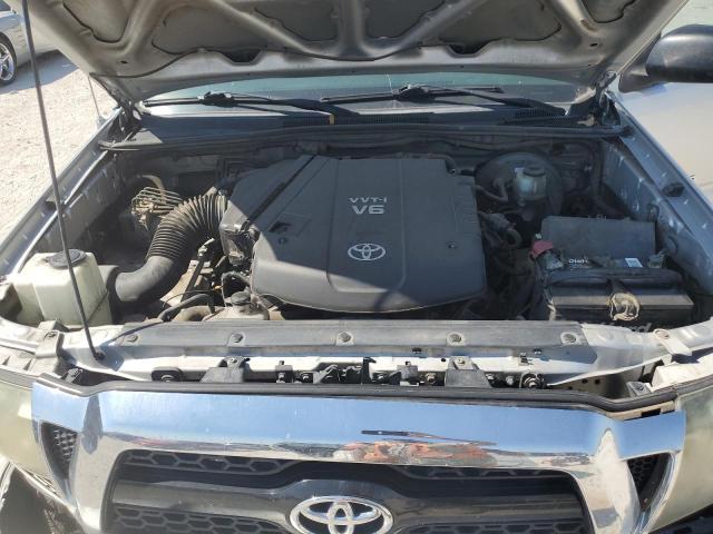 5TFJU4GN9BX007895 - 2011 TOYOTA TACOMA DOUBLE CAB PRERUNNER SILVER photo 11