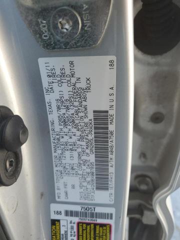 5TFJU4GN9BX007895 - 2011 TOYOTA TACOMA DOUBLE CAB PRERUNNER SILVER photo 12