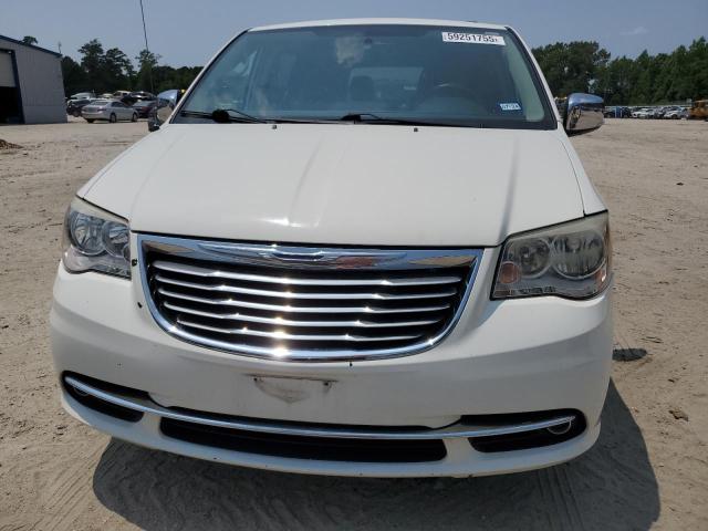 2C4RC1CG3DR711409 - 2013 CHRYSLER TOWN & COU TOURING L WHITE photo 5