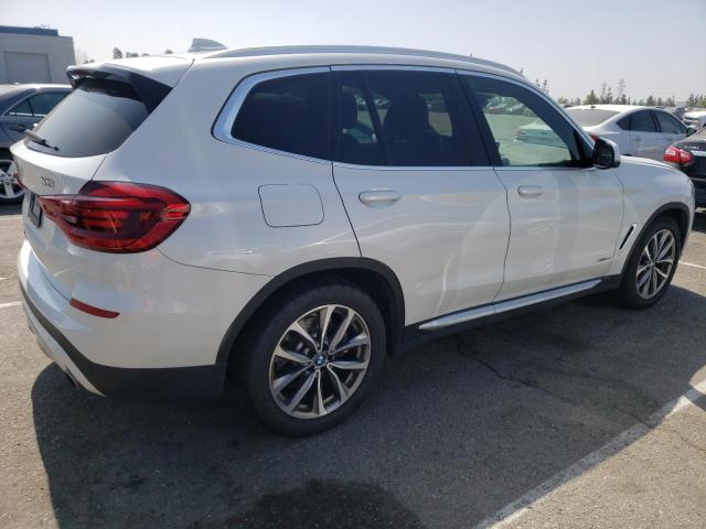 5UXTR9C55JLD63779 - 2018 BMW X3 XDRIVE30I WHITE photo 3