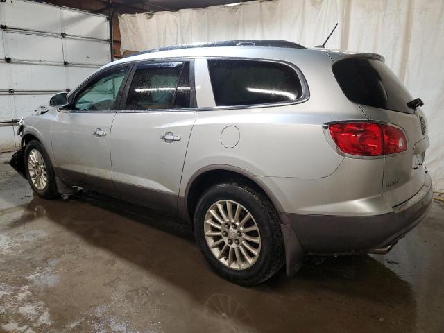 5GAKVBED2BJ390079 - 2011 BUICK ENCLAVE CXL SILVER photo 2