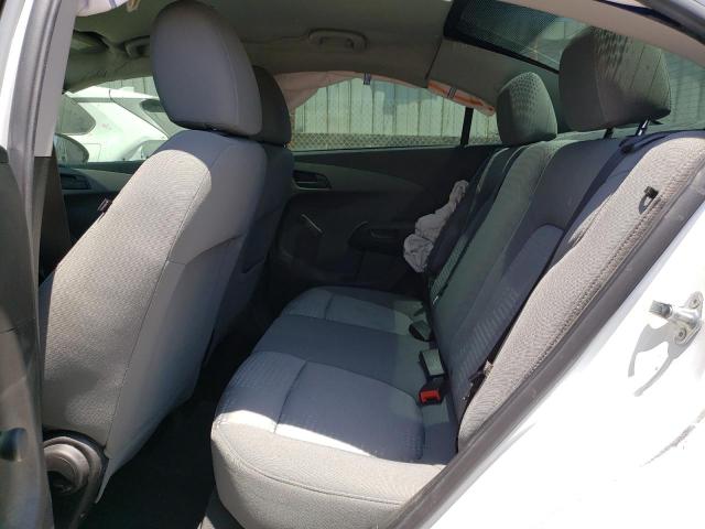 1G1JB5SH9J4115522 - 2018 CHEVROLET SONIC LS WHITE photo 10