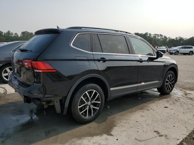 3VV3B7AXXMM070041 - 2021 VOLKSWAGEN TIGUAN SE BLACK photo 3