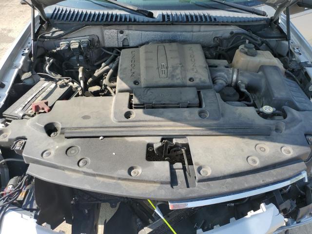 5LMJJ2J58AEJ03008 - 2010 LINCOLN NAVIGATOR SILVER photo 12