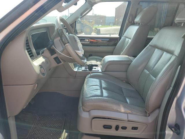 5LMJJ2J58AEJ03008 - 2010 LINCOLN NAVIGATOR SILVER photo 7