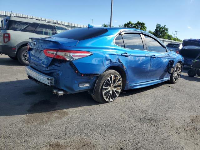 4T1G11AKXLU354568 - 2020 TOYOTA CAMRY SE BLUE photo 3