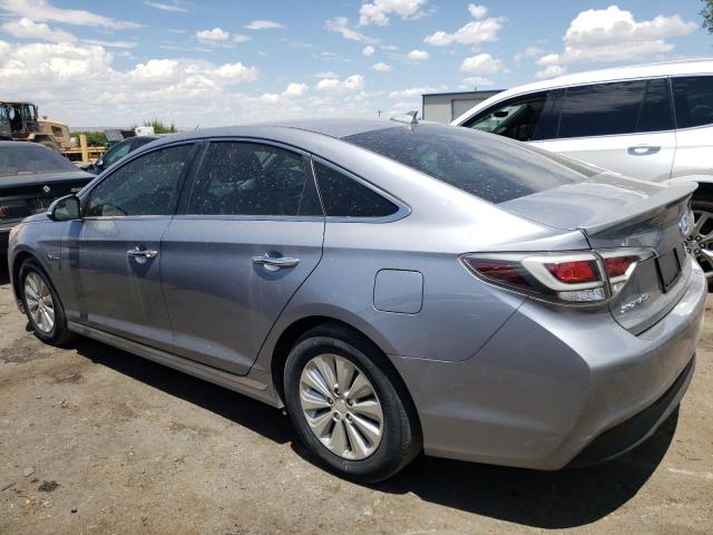 KMHE24L1XGA010742 - 2016 HYUNDAI SONATA HYBRID SILVER photo 2