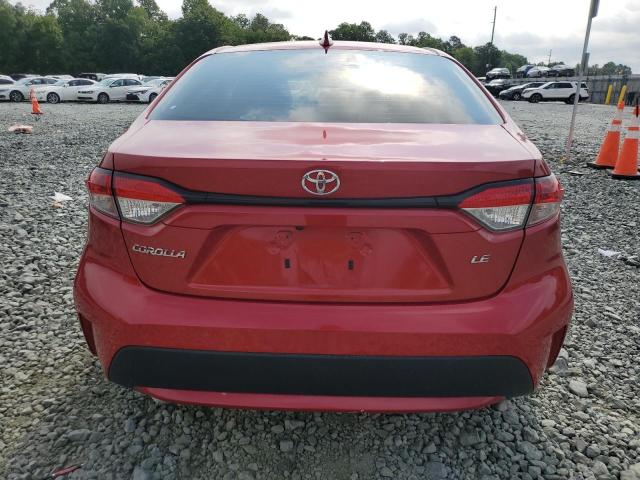 5YFEPMAE2MP269731 - 2021 TOYOTA COROLLA LE RED photo 6