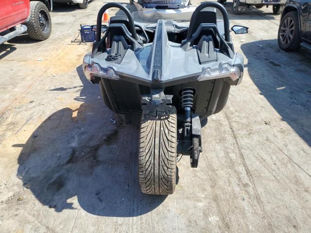 57XAAPGD4P8154832 - 2023 POLARIS SLINGSHOT SL GRAY photo 6