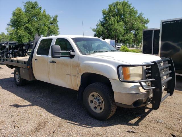 1GTHK73K59F104349 - 2009 GMC SIERRA K3500 WHITE photo 1