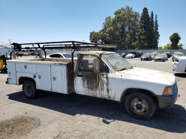 JT5VN94T5L0012421 - 1990 TOYOTA PICKUP CAB CHASSIS SUPER LONG WHEELBASE WHITE photo 4