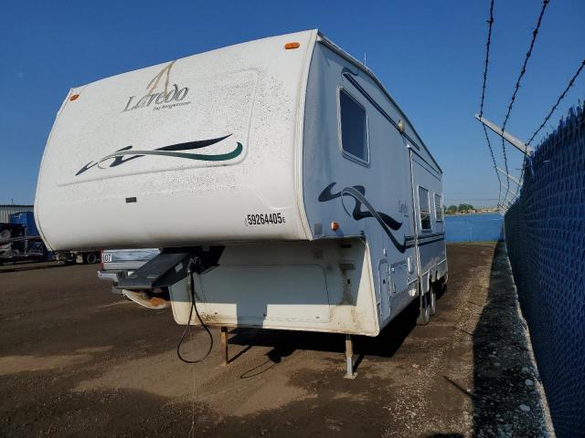 4YDF27R2324452115 - 2002 KEYSTONE TRAILER WHITE photo 2