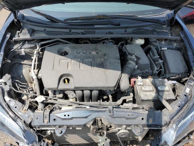2T1BURHE7JC061449 - 2018 TOYOTA COROLLA L BLUE photo 11
