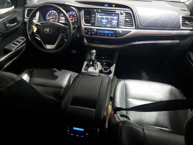 5TDJKRFH3GS321571 - 2016 TOYOTA HIGHLANDER XLE GRAY photo 8