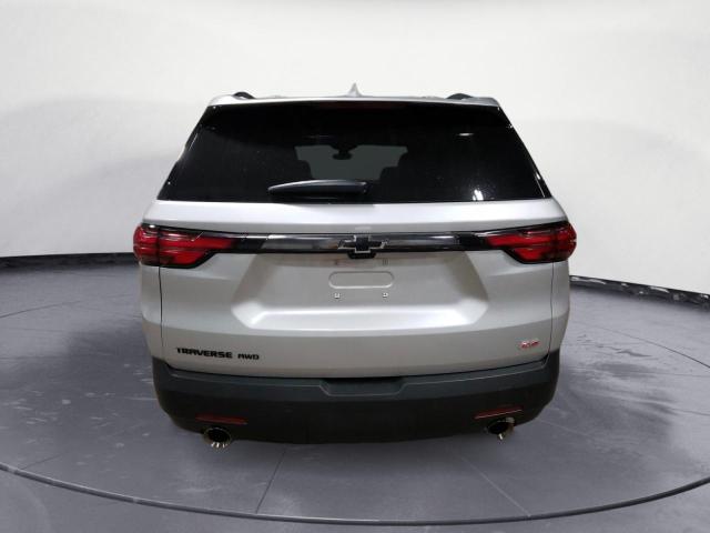 1GNEVJKWXNJ115700 - 2022 CHEVROLET TRAVERSE RS SILVER photo 6