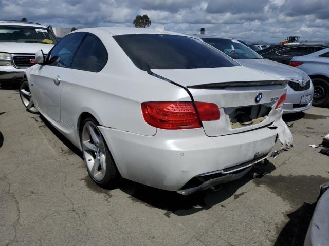 WBAKG7C56CE802934 - 2012 BMW 335 I WHITE photo 2