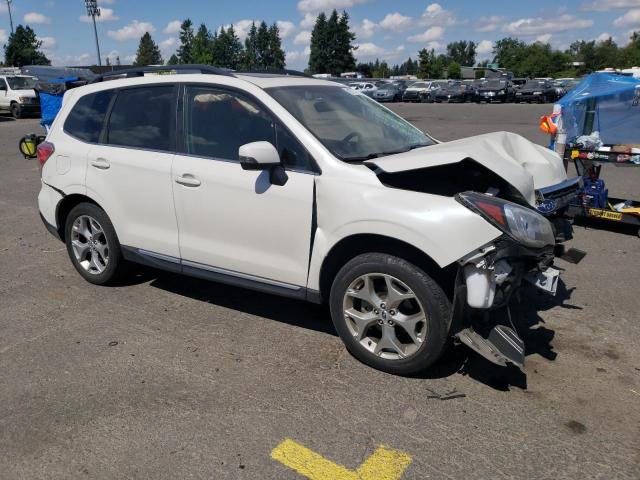 JF2SJAWC6JH475430 - 2018 SUBARU FORESTER 2.5I TOURING WHITE photo 4