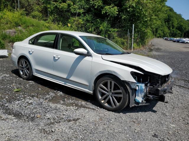 1VWAT7A37GC057489 - 2016 VOLKSWAGEN PASSAT S WHITE photo 4