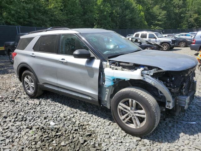 1FMSK8DH7PGC33338 - 2023 FORD EXPLORER XLT SILVER photo 4