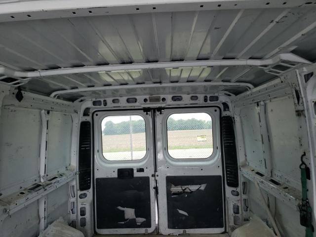 3C6TRVAG0JE105777 - 2018 RAM PROMASTER 1500 STANDARD WHITE photo 10