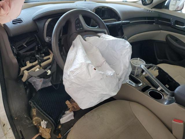 1G11C5SLXFF214203 - 2015 CHEVROLET MALIBU 1LT WHITE photo 8