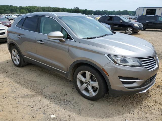 5LMCJ1C90HUL39946 - 2017 LINCOLN MKC PREMIERE GOLD photo 4