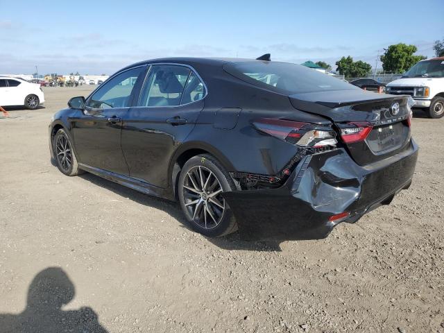 4T1G11AK2PU748202 - 2023 TOYOTA CAMRY SE NIGHT SHADE CHARCOAL photo 2