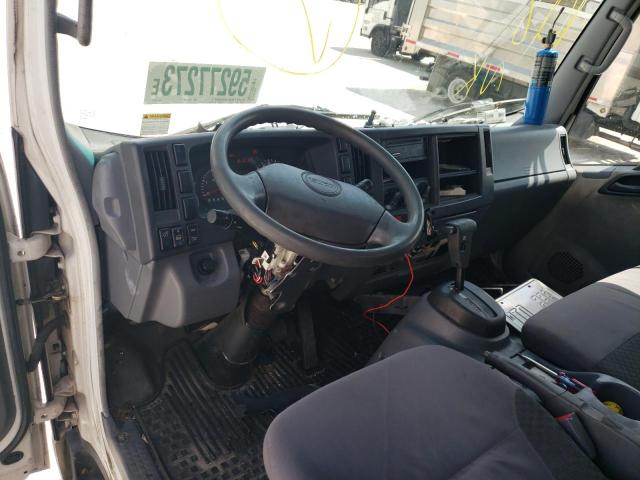 JALB4W16797400319 - 2009 ISUZU NPR WHITE photo 8