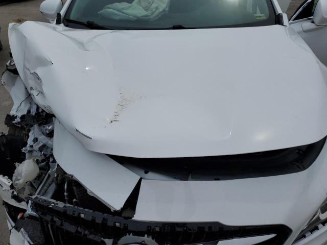 1G4ZP5SS0HU210564 - 2017 BUICK LACROSSE ESSENCE თეთრი ფოტო 11