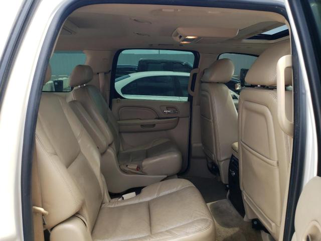 1GYUKHEF7AR277517 - 2010 CADILLAC ESCALADE ESV LUXURY WHITE photo 11