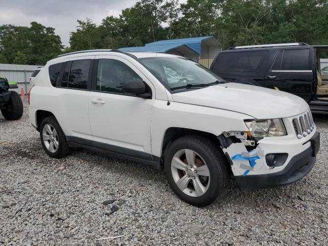 1J4NT1FA2BD239591 - 2011 JEEP COMPASS SPORT WHITE photo 4