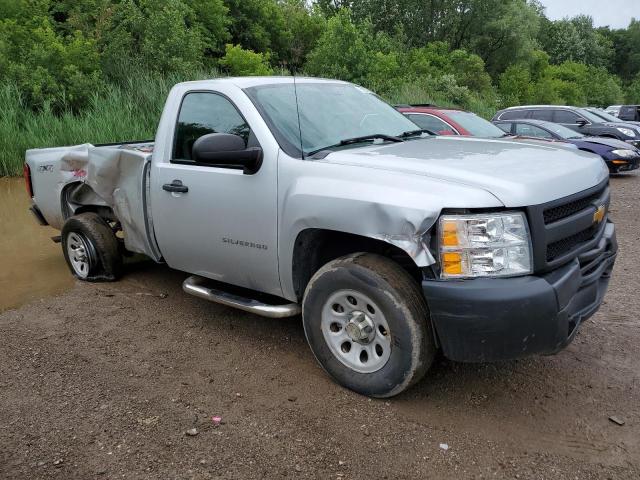 1GCNKPE05DZ114093 - 2013 CHEVROLET silverado K1500 SILVER photo 4