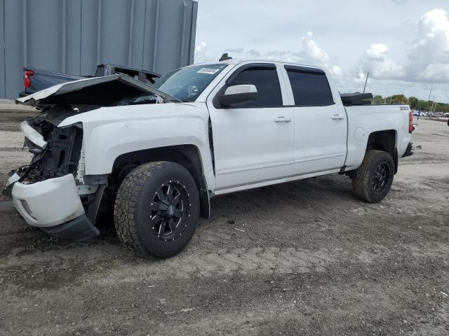 3GCUKREC4JG326139 - 2018 CHEVROLET SILVERADO K1500 LT WHITE photo 1