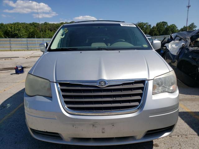 2A4RR5D11AR285449 - 2010 CHRYSLER TOWN & COU TOURING 银色 照片 5