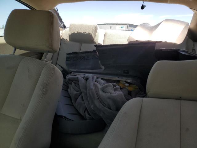 2G2WP552761231296 - 2006 PONTIAC GRAND PRIX 金色 照片 10