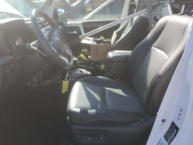 JTEBU5JR1J5575022 - 2018 TOYOTA 4RUNNER SR5/SR5 PREMIUM Белый фото 7