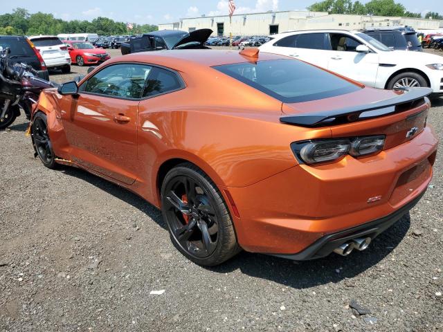 1G1FF1R71P0100707 - 2023 CHEVROLET CAMARO LT1 ORANGE photo 2