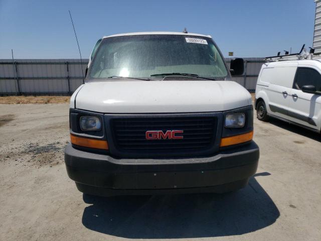 1GTZ7HFG4H1151709 - 2017 GMC SAVANA G3500 WHITE photo 5