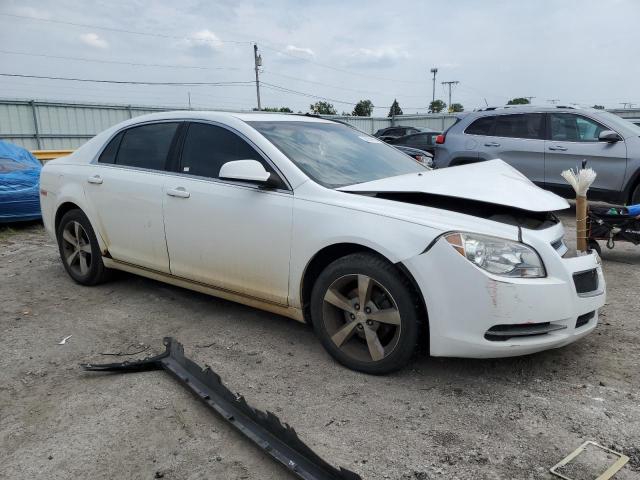 1G1ZC5E13BF357324 - 2011 CHEVROLET MALIBU 1LT WHITE photo 4