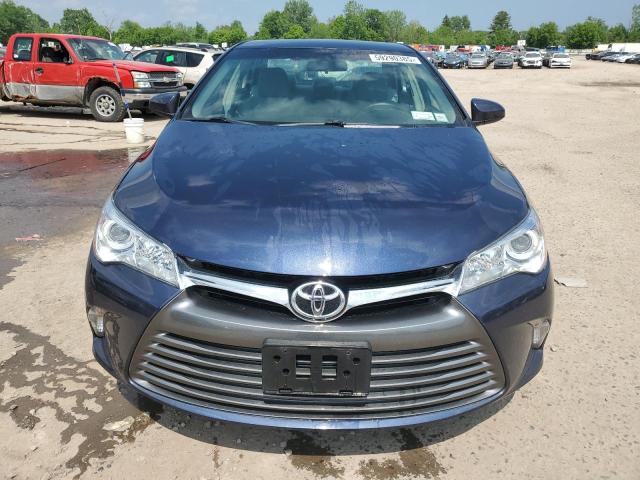 4T1BF1FK6GU602888 - 2016 TOYOTA CAMRY LE BLUE photo 5