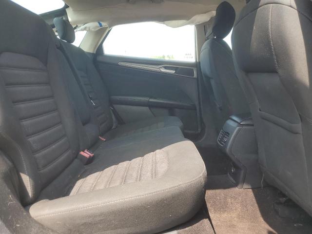 3FA6P0LU6KR151860 - 2019 FORD FUSION SE 灰色 照片 10