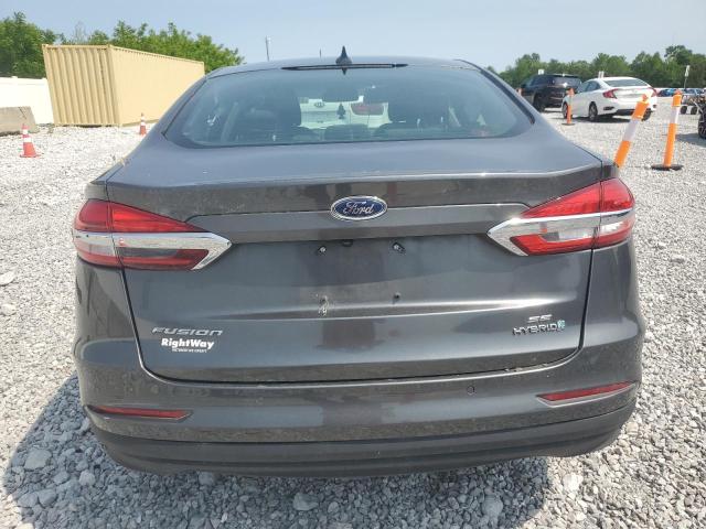 3FA6P0LU6KR151860 - 2019 FORD FUSION SE 灰色 照片 6