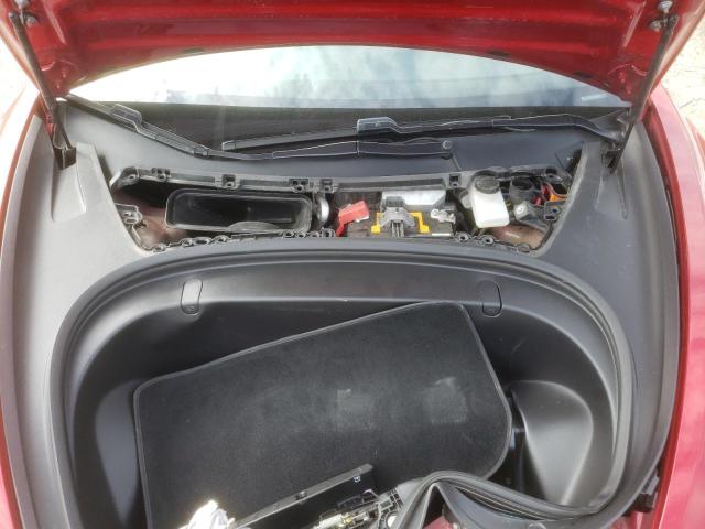 5YJ3E1EA6JF003591 - 2018 TESLA MODEL 3 RED photo 11