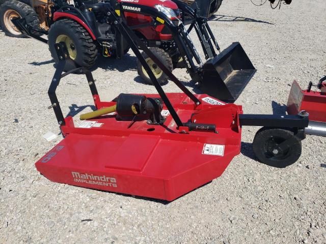 RCASD5SC230203 - 2024 MAHINDRA AND MAHINDRA TRACTOR RED photo 3