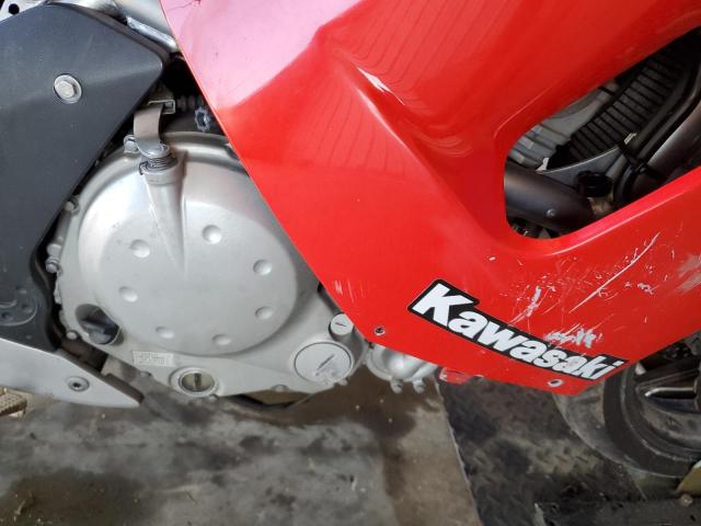 JKAEXEA1X7A029901 - 2007 KAWASAKI EX650 A RED photo 7